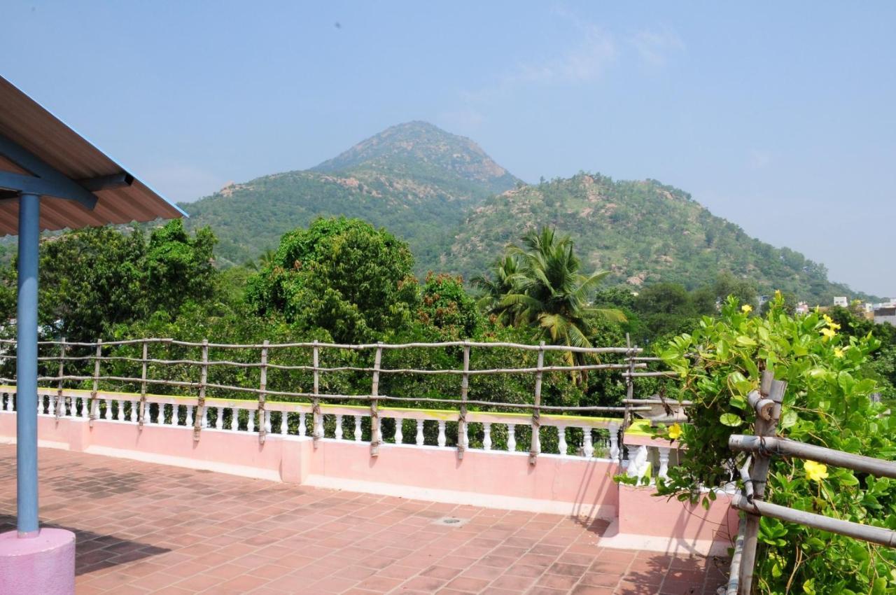 Arunachala Ramana Home Tiruvannāmalai Exteriör bild